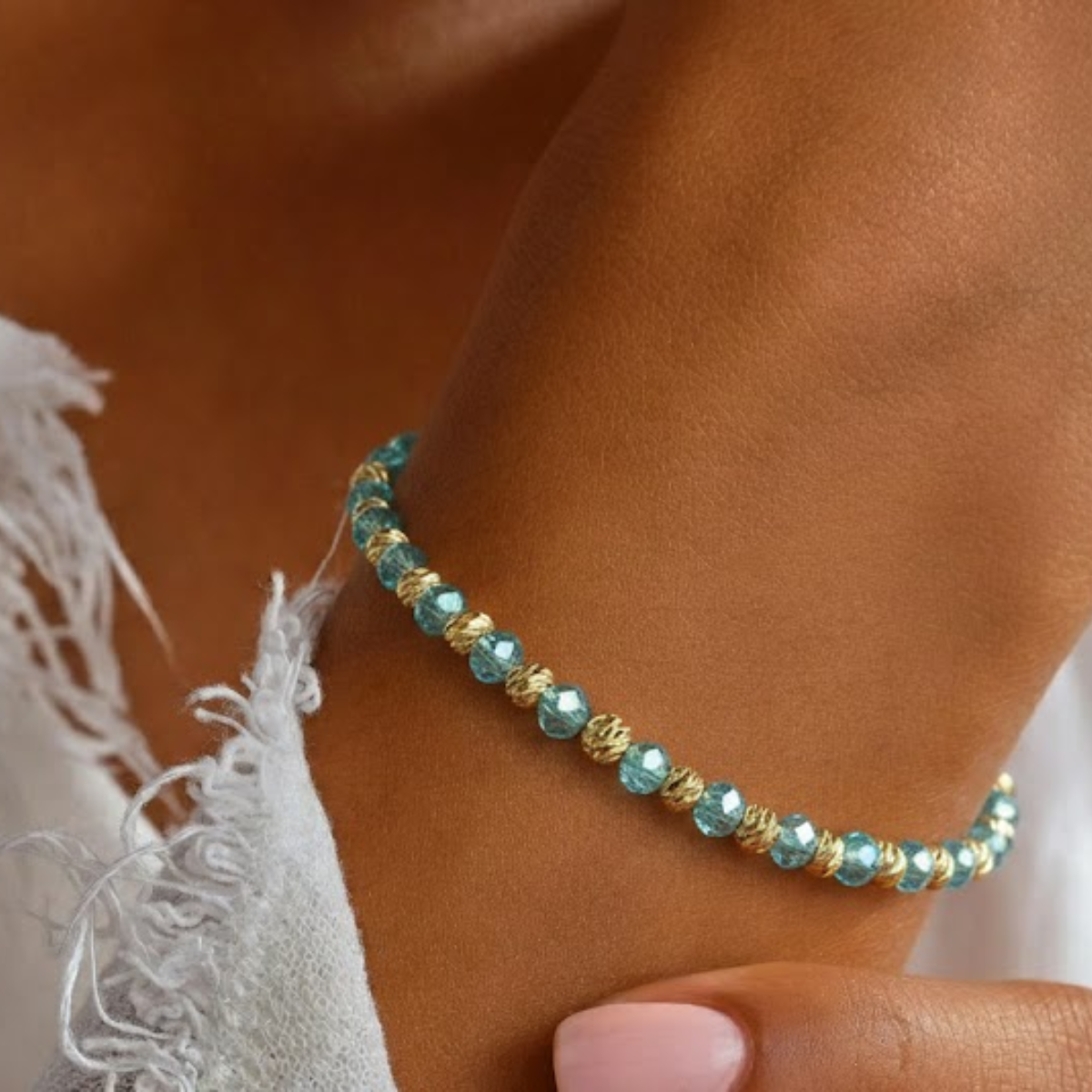 Bratara Elastica AURRA® , Bleu-Gold, Marime Universala, 4 mm