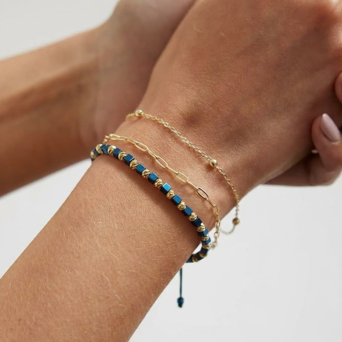 Bratara Reglabila AURRA®, Marime Universala, Blue-Gold, 4 mm