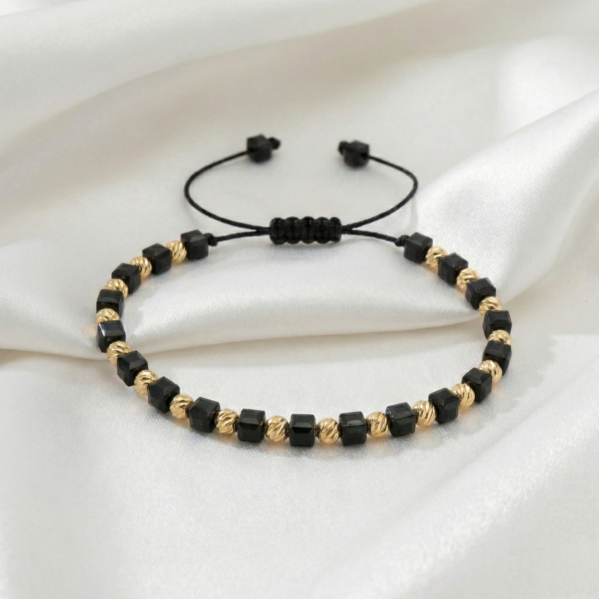 Bratara Reglabila AURRA®, Marime Universala, Black-Gold